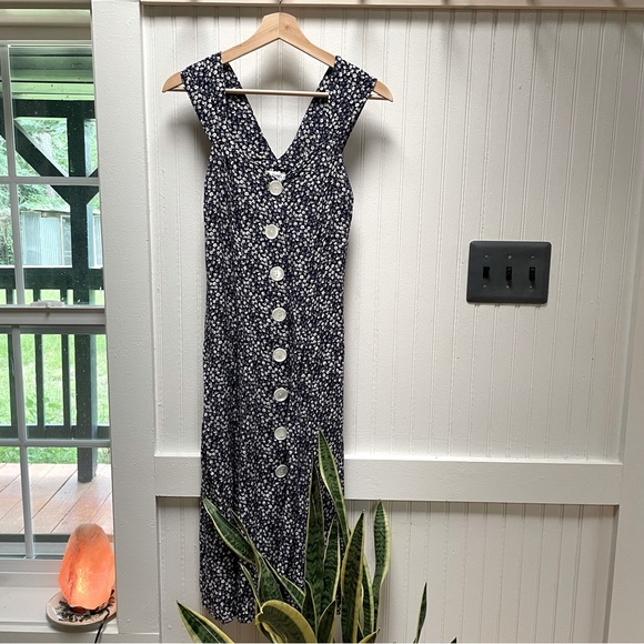 Paris Sport Club Dresses & Skirts - Vintage 90s floral dress